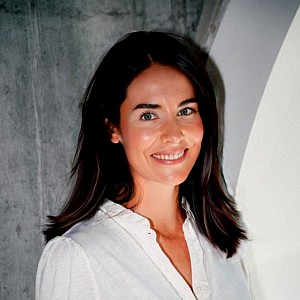 Dr. Hanna Heikenwalder