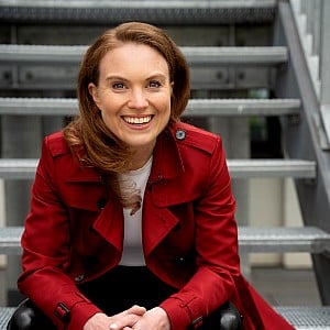 Dr. Nicole Haaf