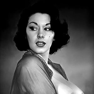 Elaine Reynolds