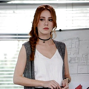 Elcin Sangu