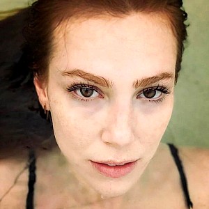 Elcin Sangu