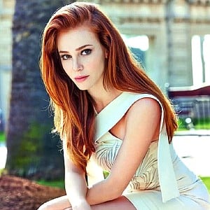 Elcin Sangu