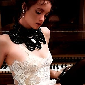 Elena Sartison