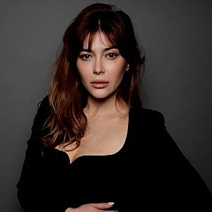 Elena Satine