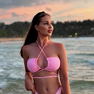 Elena Schwan