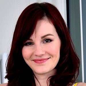 Elena Vega