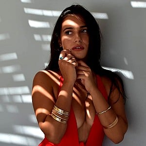 Elina Makrigianni