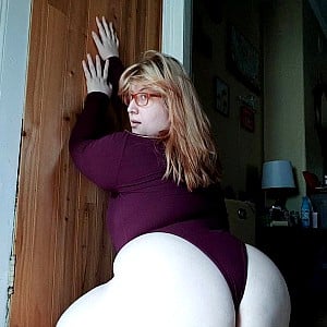 Elisa Mae