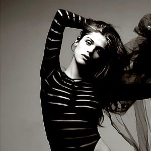 Elisa Sednaoui