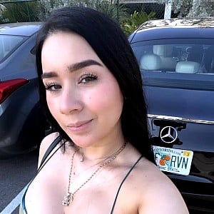 Elisa Valencia