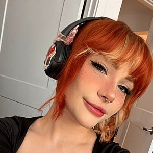 Elise Tails