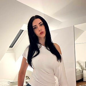 Eliza Deniz