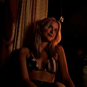 Elizabeth Lail