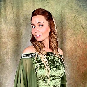 Elizabeth Zharoff