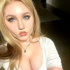 Ella Anderson