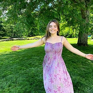 Ella Stiller
