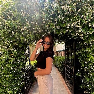 Ella Wrobel