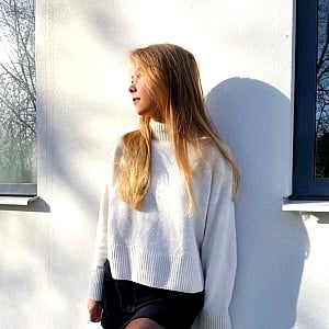 Elle Cryssanthander