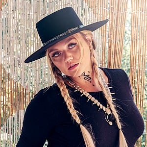 Elle King