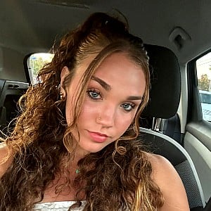 Elle Ladine