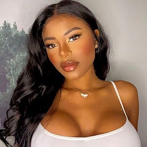 Elle Monae
