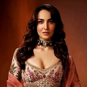 Elli AvrRam