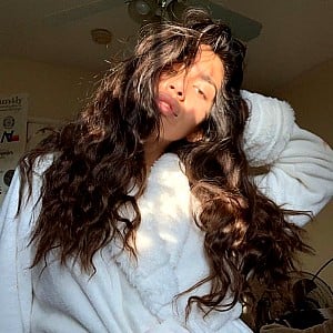 Ellie Hiyar
