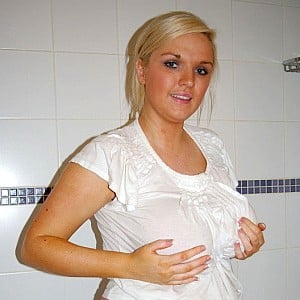 Ellie Jay