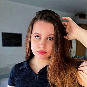 Ellie Lush