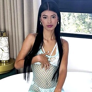 Ellie Nova (Colombia)