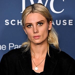 Ellie Rowsell