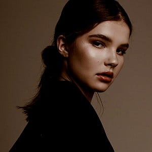 Ellie Thumann