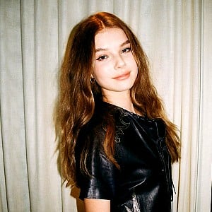 Ellie Thumann
