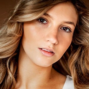 Ellie Vandeel