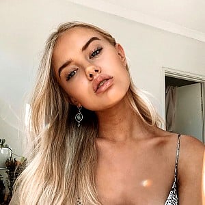 Elly Sharp