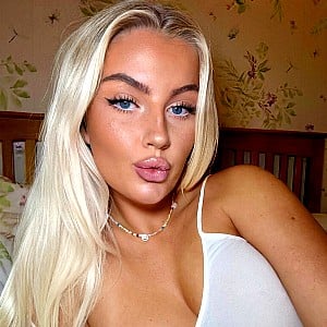 Elsa Thora