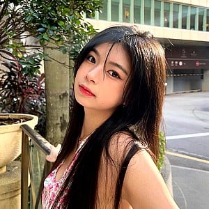 Elyn Leong