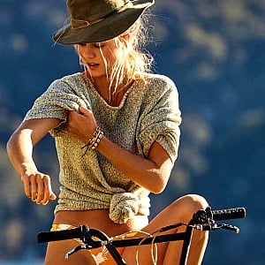 Elyse Knowles