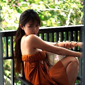 Em Kim Say Hi