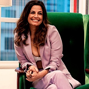 Emanuelle Araujo