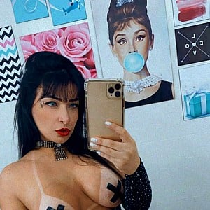 Emanuelly Raquel