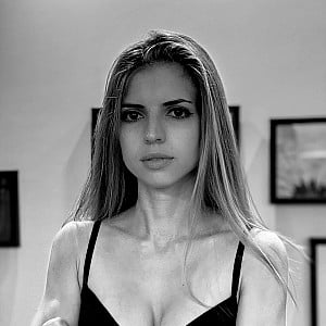 Emelie Crystal