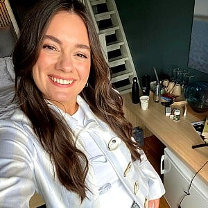 Emelie Hollow
