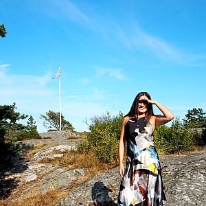 Emelie Hollow