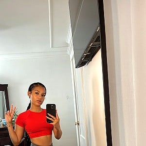 Emely Dulce