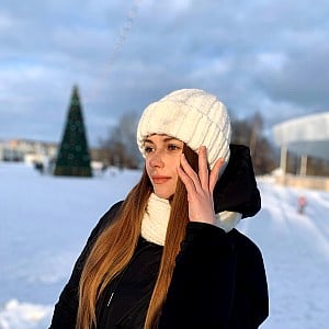 Emilia Shot
