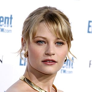 Emilie De Ravin