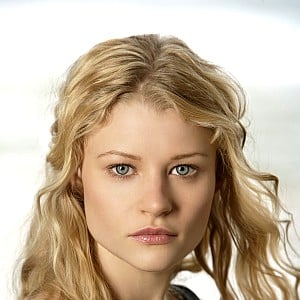 Emilie De Ravin