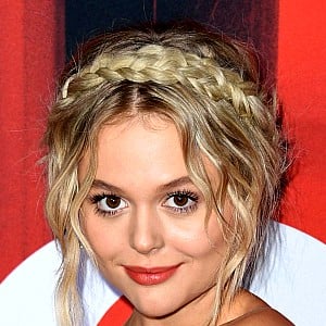 Emily Alyn Lind