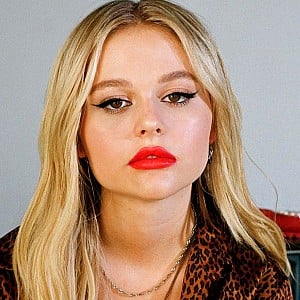Emily Alyn Lind